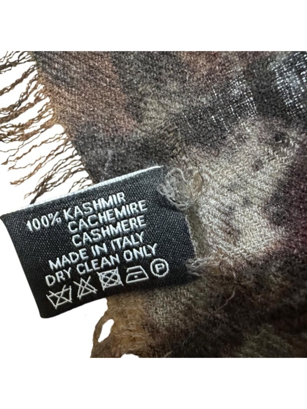 Chanel Logo Shawl Brick Pattern Cashmere Scarf - Picture 8 of 9